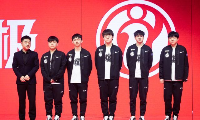 了一定的亮 了一定的亮